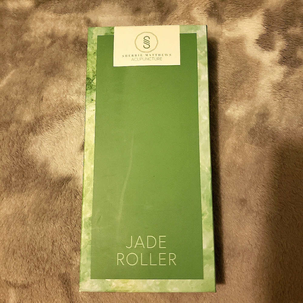 Sherrie Matthews Jade Roller